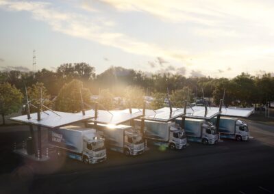 Neue Marke „TruckCharge“ von Daimler Truck Daimler Truck bündelt Angebote rund um E-Infrastruktur und Laden in Europa unter neuer Marke TruckCharge.