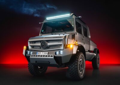 Luxus-Version des Mercedes-Benz Unimog, Studioaufnahme