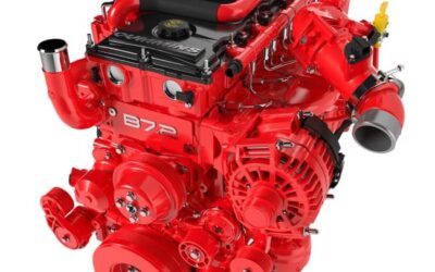 Studioaufnahme eines freigestellten 7,2-Liter-Cummins-Dieselmotors vom Typ B7.2 für mittelschwere Lkw und Busse