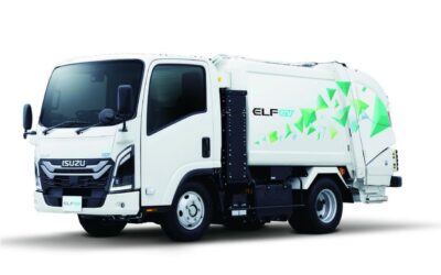 Vollelektrisches Entsorgungsfahrzeug auf Basis der mittelschweren Baureihe Isuzu ELF
