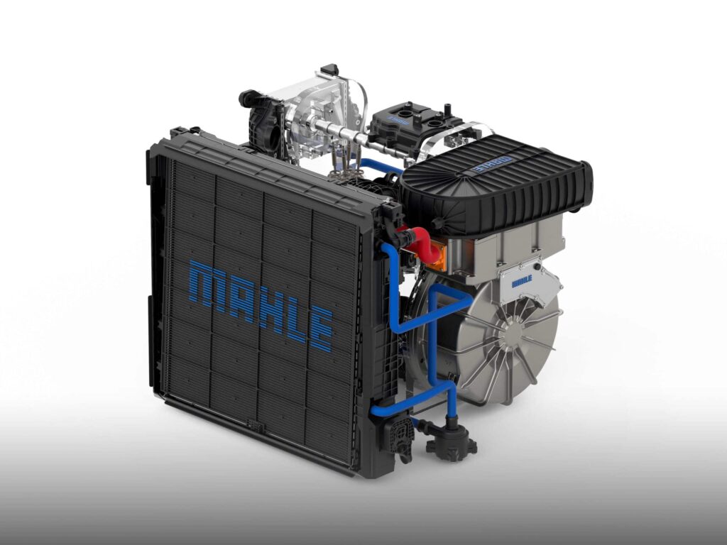 Studioaufnahme eines freigestellten Range-Extender-Systems von Mahle als kompakte Einheit