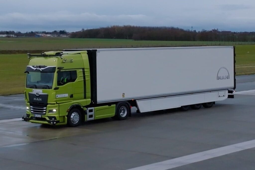MAN Truck autonomes Fahren Kooperation Plus