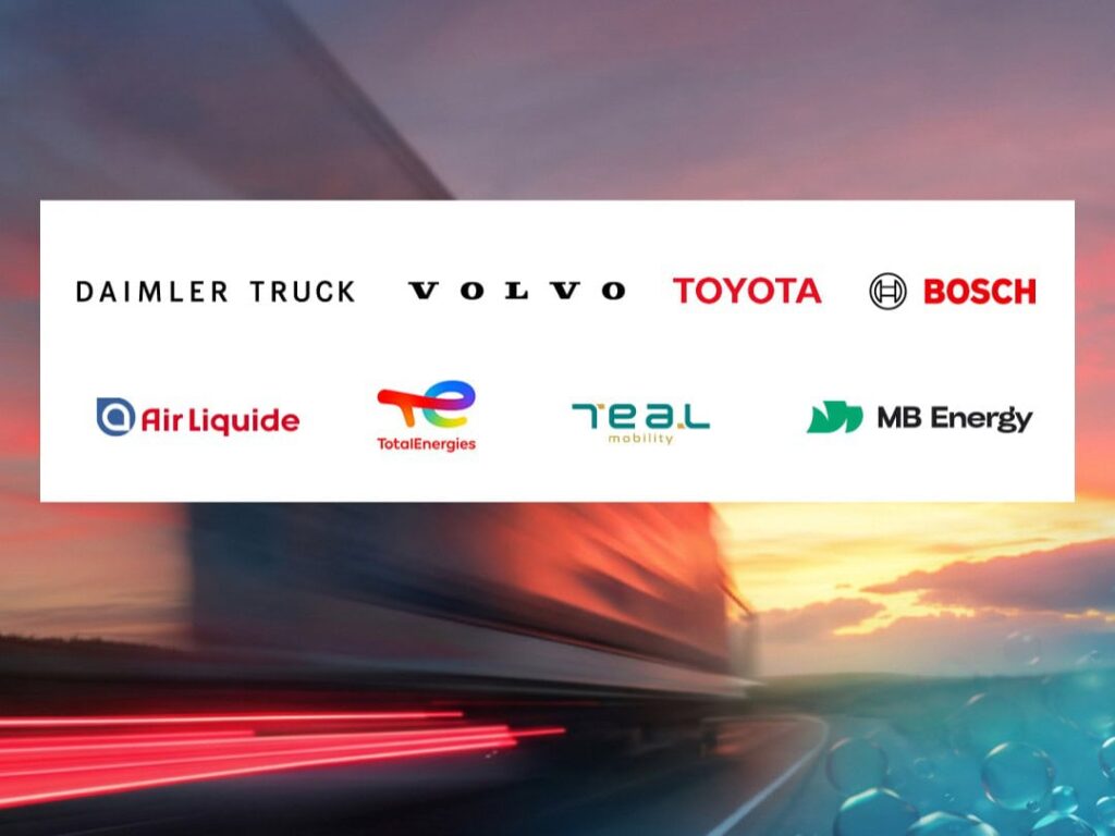 Eine Grafik, die vor dem Hintergrund eines schemenhaft zu erkennenden Lastzugs die Schriftzüge der Unternehmen Air Liquide, Bosch, Daimler Truck, MB Energy, TEAL Mobility, TotalEnergies, Toyota und Volvo auflistet