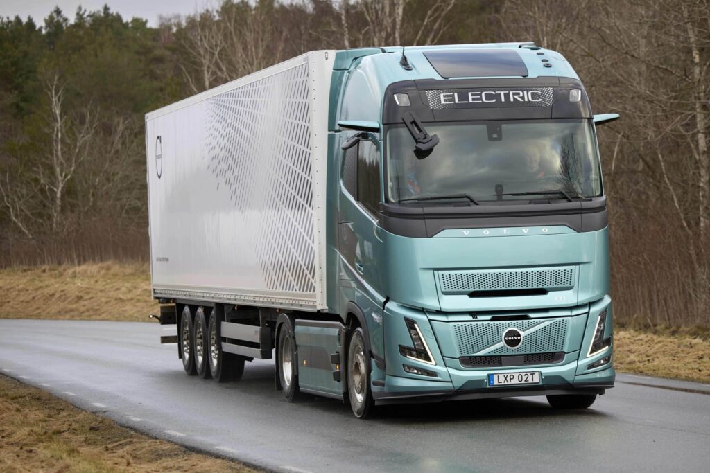 Volvo FH Aero Electric Jahreszahlen 2023 Volvo Trucks